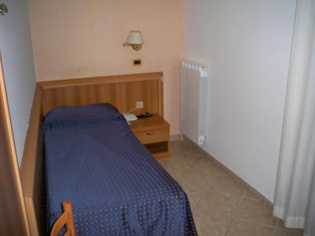 Albergo Corradetti กัสเตลดิซังโกร ห้อง รูปภาพ